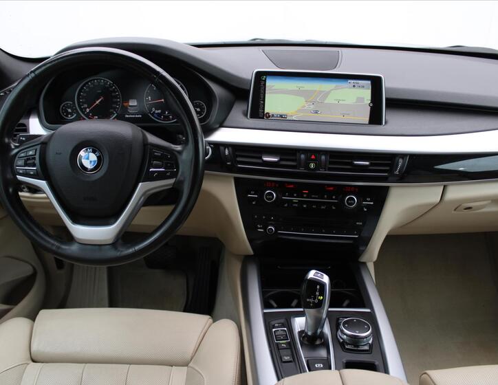 BMW X5 16