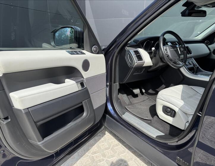 Land Rover Range Rover Sport 10