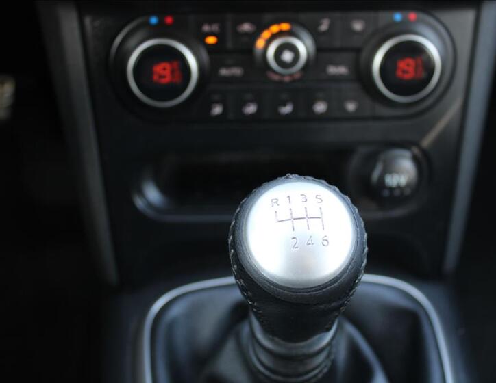 Nissan Qashqai 22