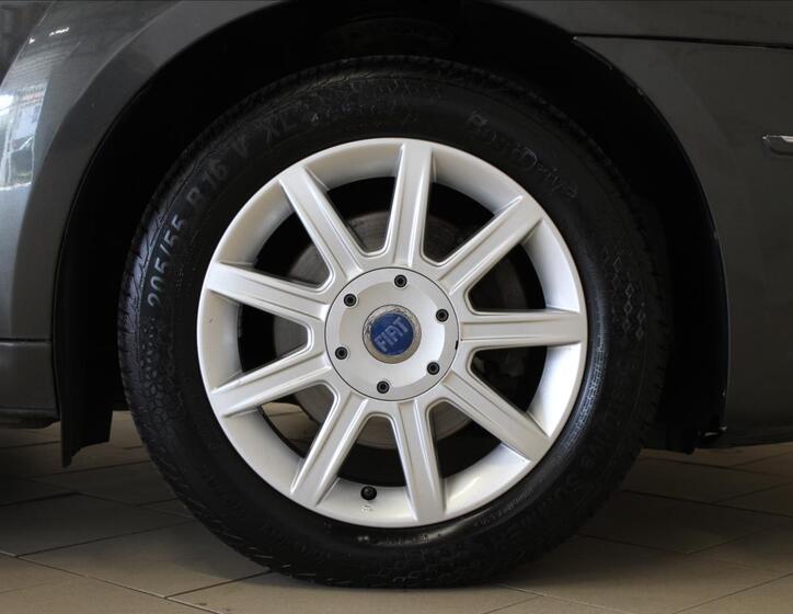 Fiat Croma 29