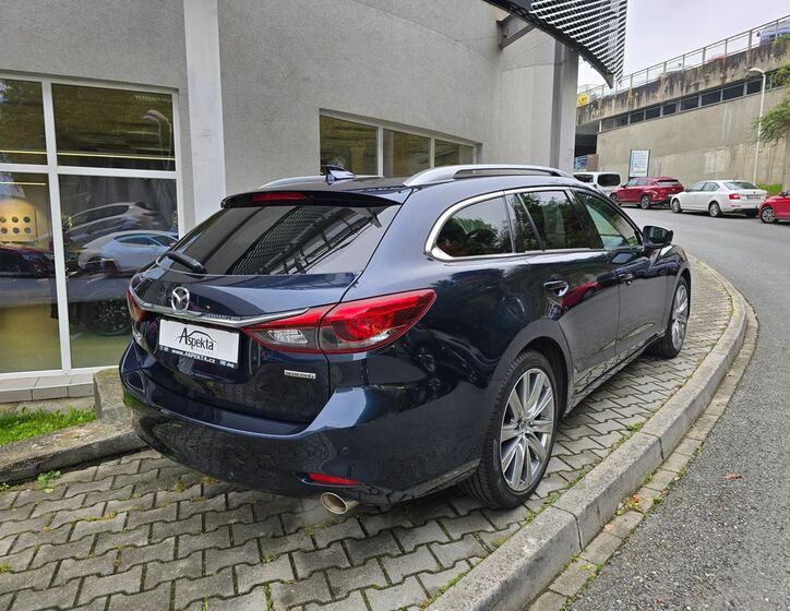 Mazda 6 5