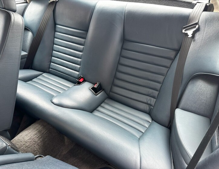 Jaguar XJS 11