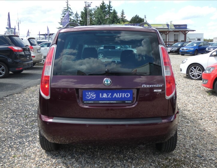 Škoda Roomster 5