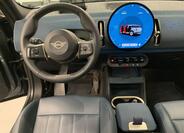 Mini Countryman 9