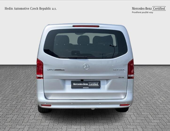 Mercedes-Benz Vito 4