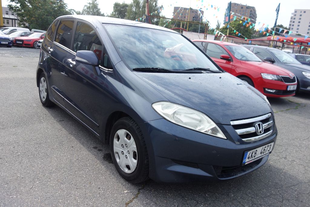 Honda FR-V