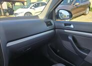 Volkswagen Golf 23