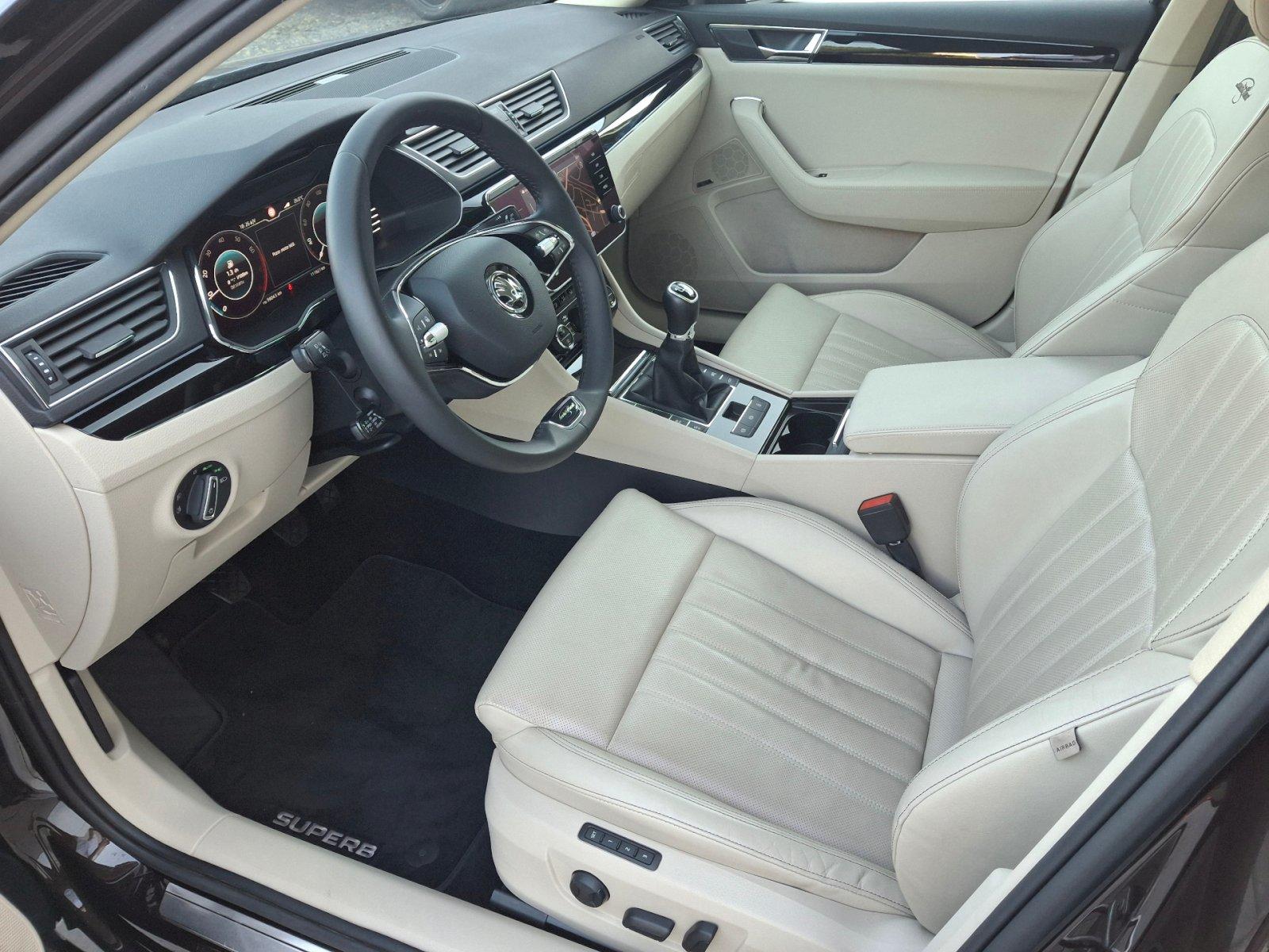 Škoda Superb