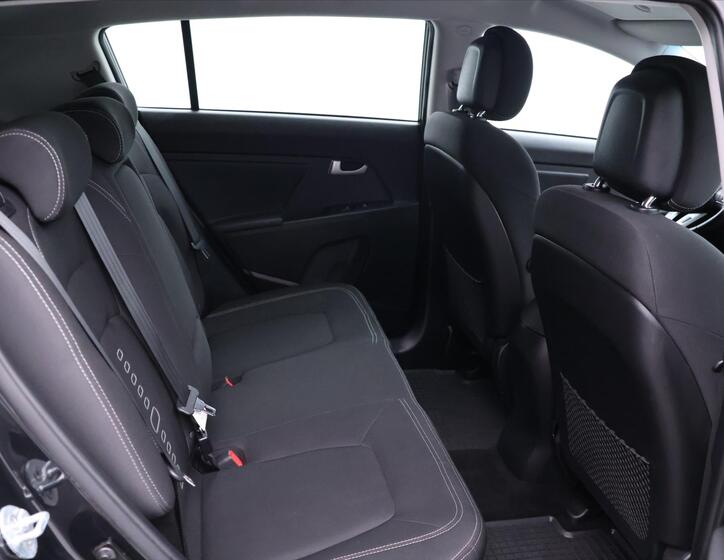 KIA Sportage 12