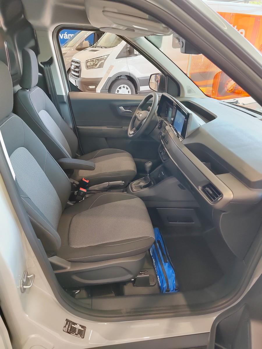 Ford Transit Courier