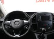 Mercedes-Benz Vito 23