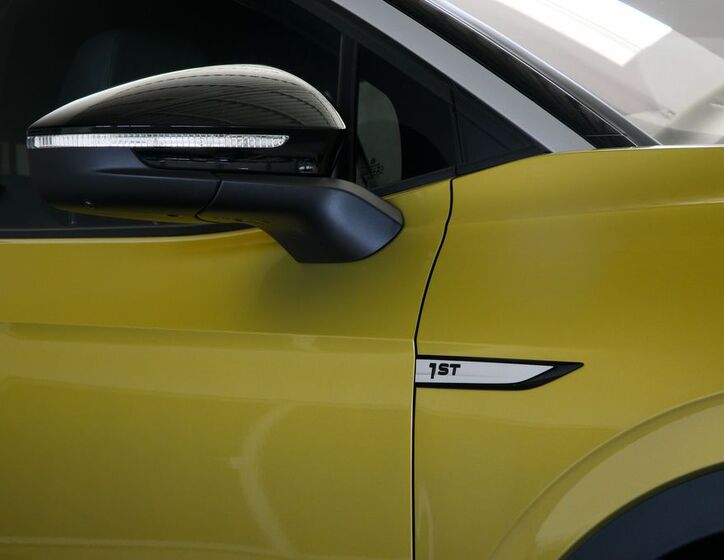 Volkswagen ID.4 11