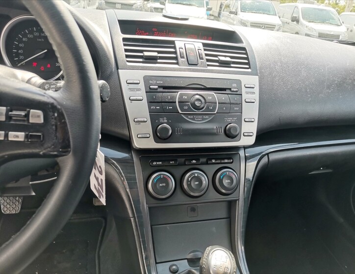 Mazda 6 8