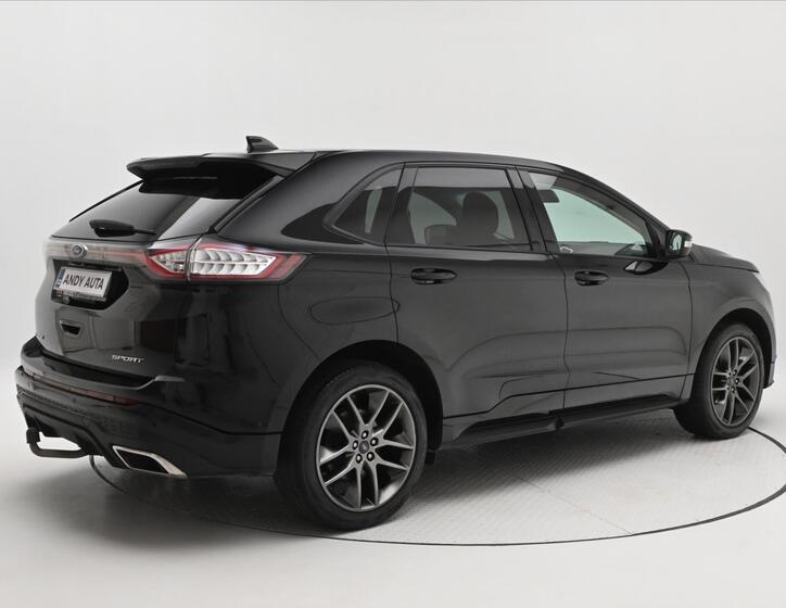 Ford Edge 5