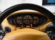 Porsche 911 16
