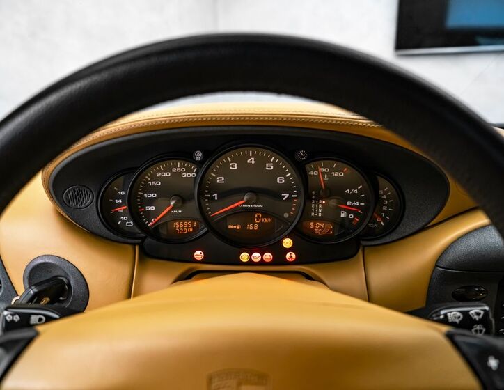 Porsche 911 16