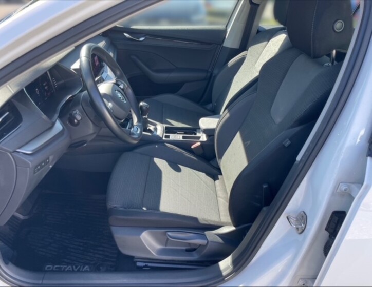 Škoda Octavia 6
