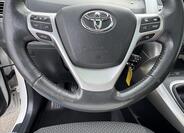 Toyota Verso 44