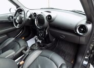 Mini Countryman 16