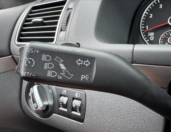 Volkswagen Touran 19