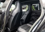 Porsche Taycan 9