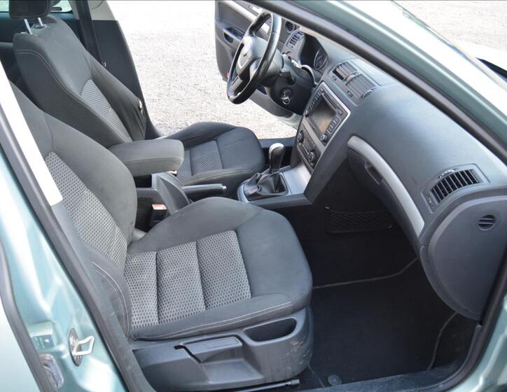 Škoda Octavia 28