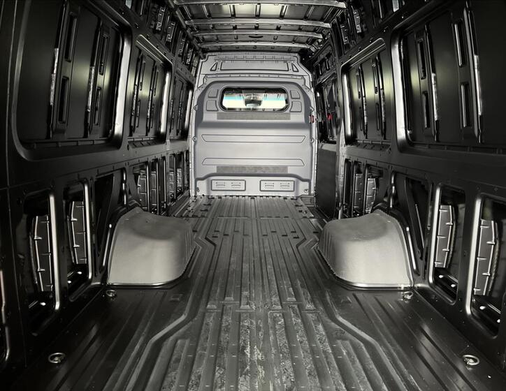 Mercedes-Benz Sprinter 21