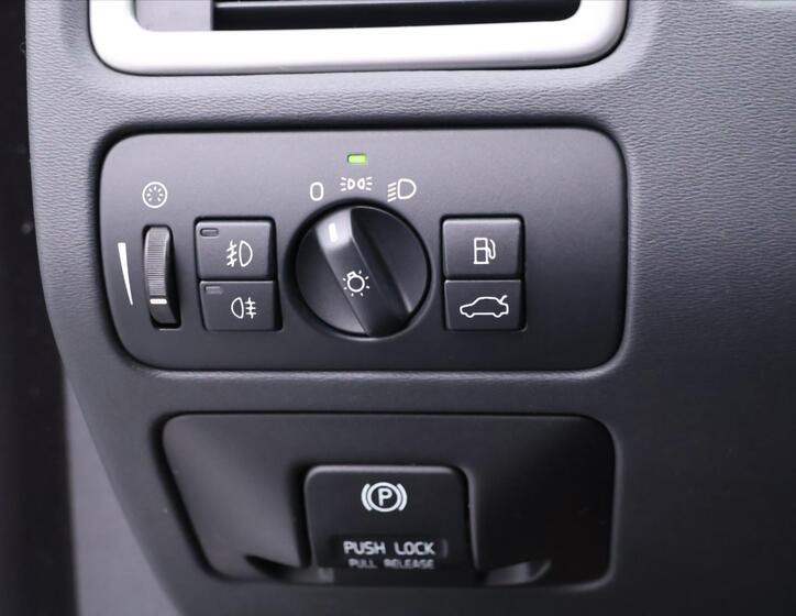 Volvo S80 14