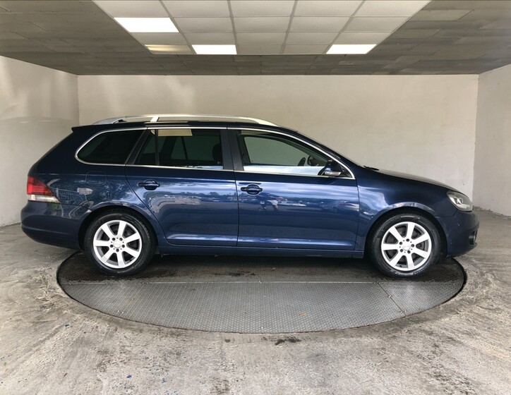 Volkswagen Golf 8