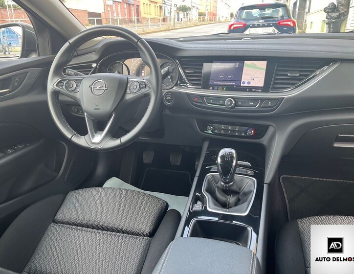Opel Insignia 34