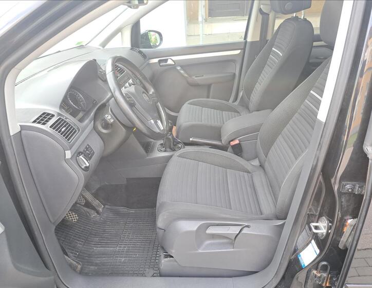 Volkswagen Touran 46