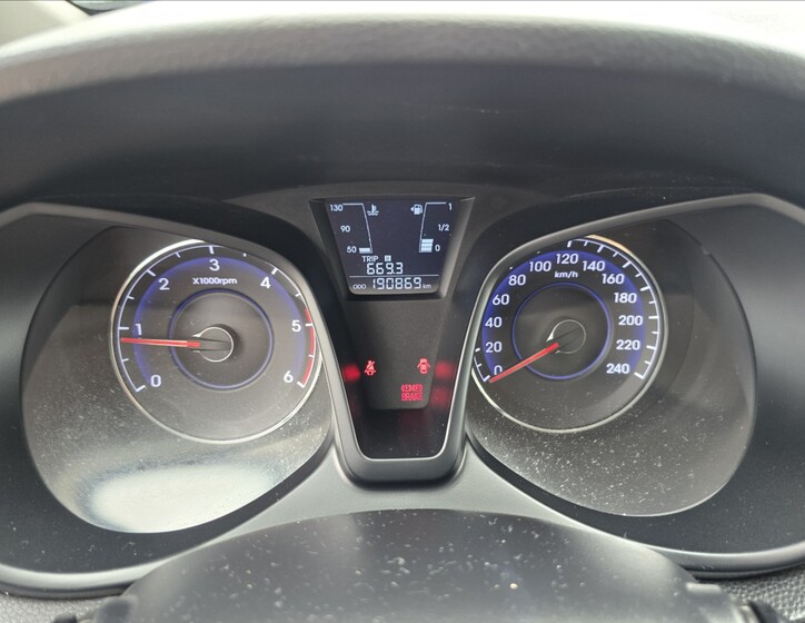 Hyundai ix20 12