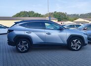 Hyundai Tucson 4