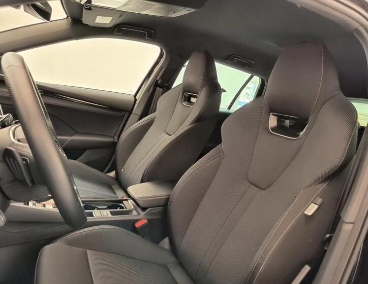 Škoda Octavia 21