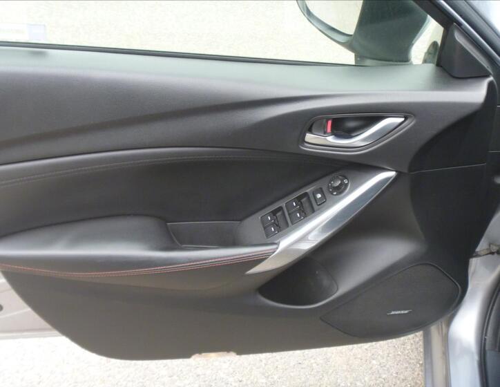 Mazda 6 9