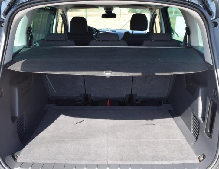 Peugeot 5008 27
