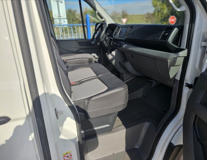 Volkswagen Crafter 16