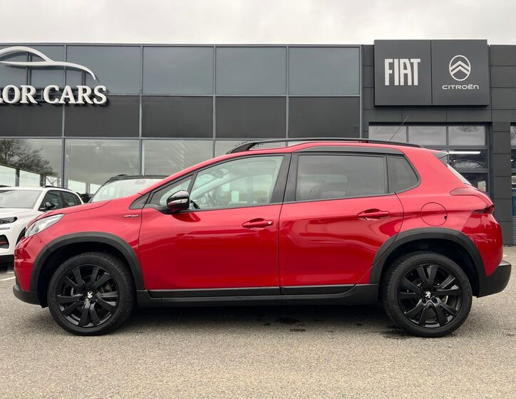Peugeot 2008 4