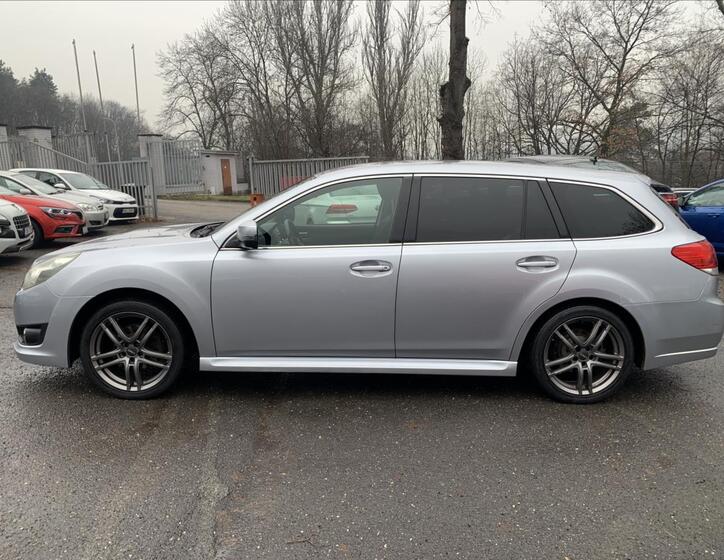 Subaru Legacy 8