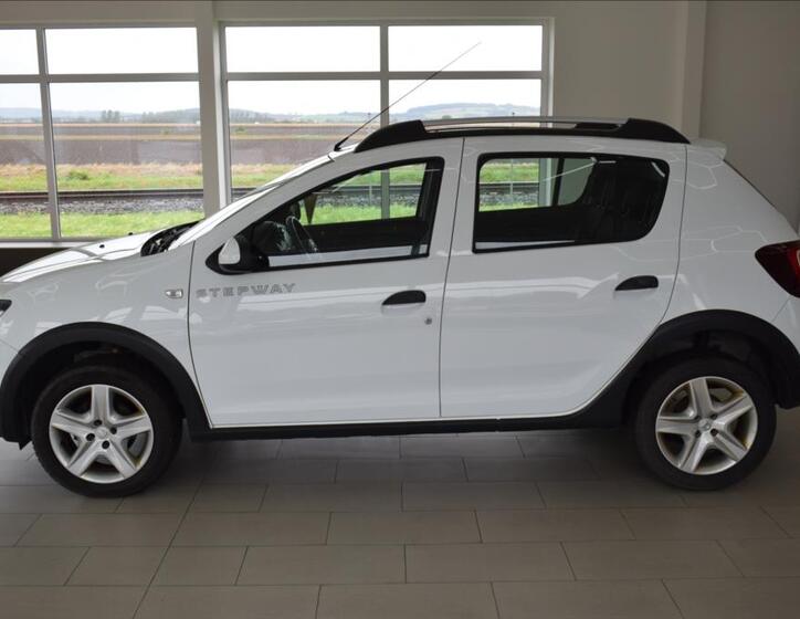Dacia Sandero 5