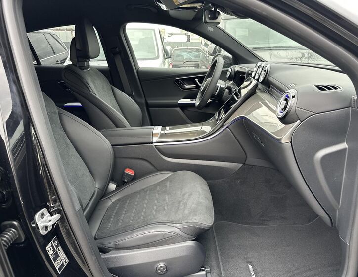 Mercedes-Benz GLC 12