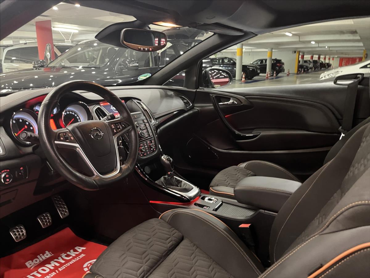 Opel Cascada