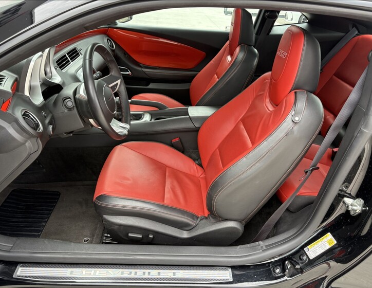 Chevrolet Camaro 19
