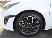 KIA ProCeed 9