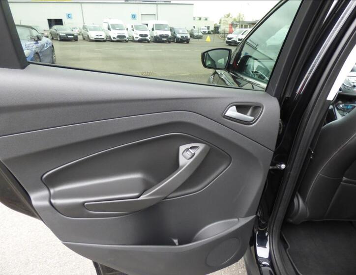 Ford Kuga 36