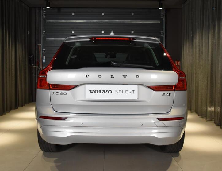 Volvo XC60 5
