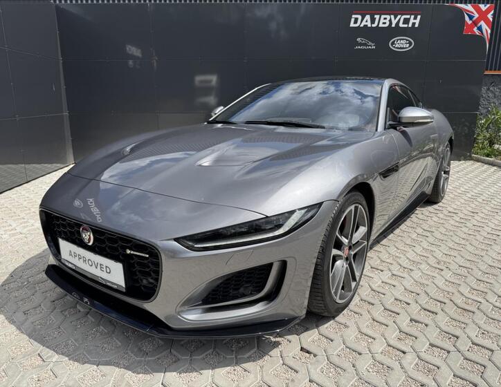 Jaguar F-Type 2