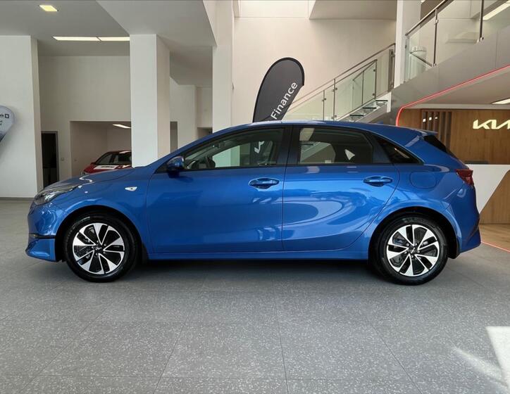 KIA Ceed 8