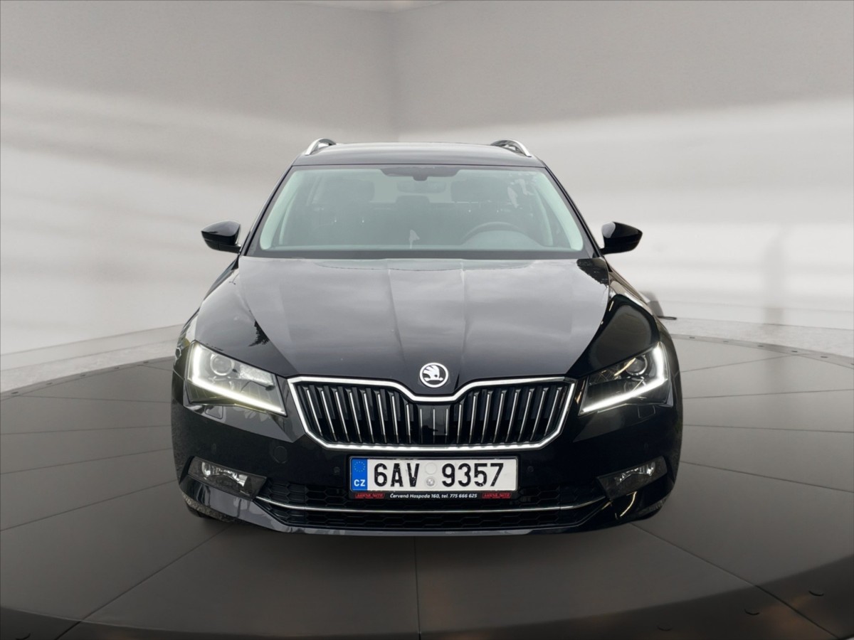 Škoda Superb