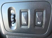 Nissan NV400 19